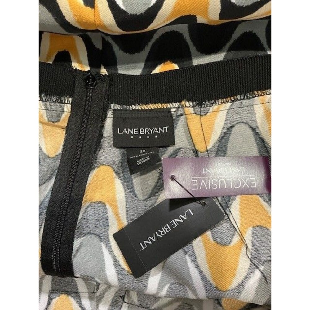 Lane Bryant Circle Skirt Box Pleated Black Yellow Below Knee Sz 22 NWT *** - Picture 5 of 5
